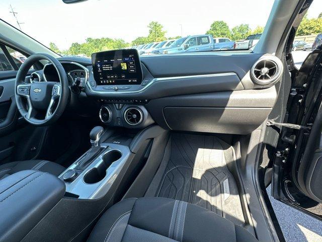Photo of 2023 Black Chevrolet Blazer