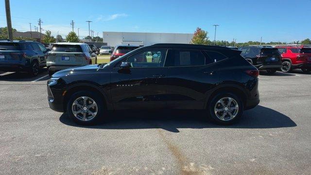 Photo of 2023 Black Chevrolet Blazer