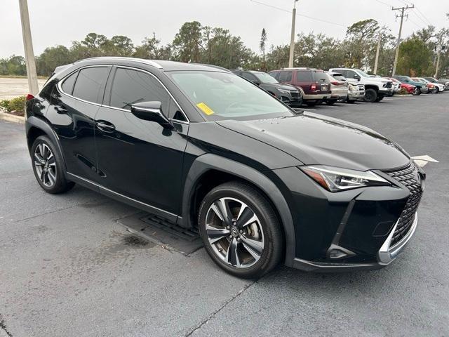 2021 Lexus Ux 200