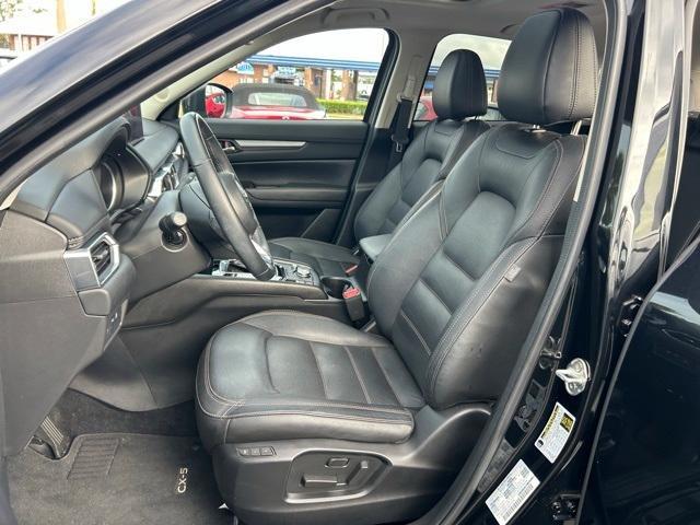 Photo of 2023 Jet Black Mica Mazda CX-5