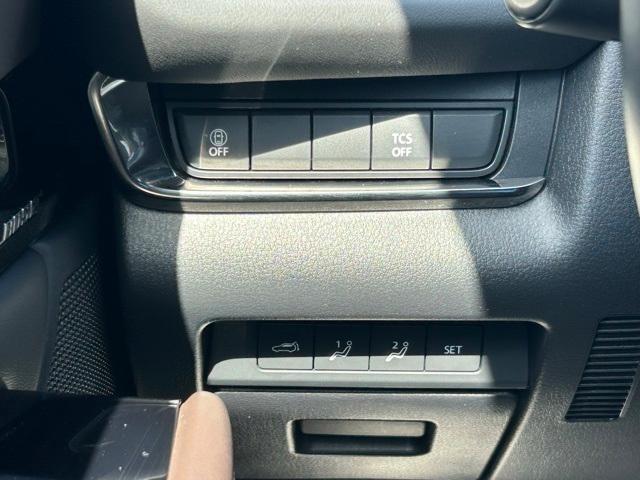 Photo of 2021 Snowflake White Pearl Mazda CX-30