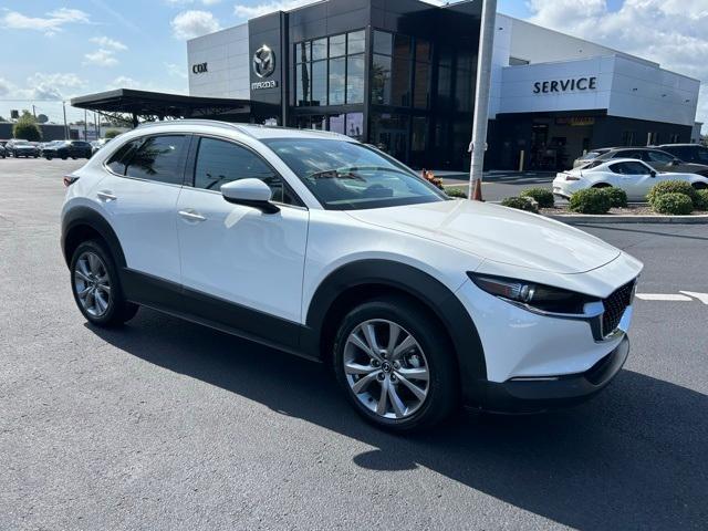 Photo of 2021 Snowflake White Pearl Mazda CX-30