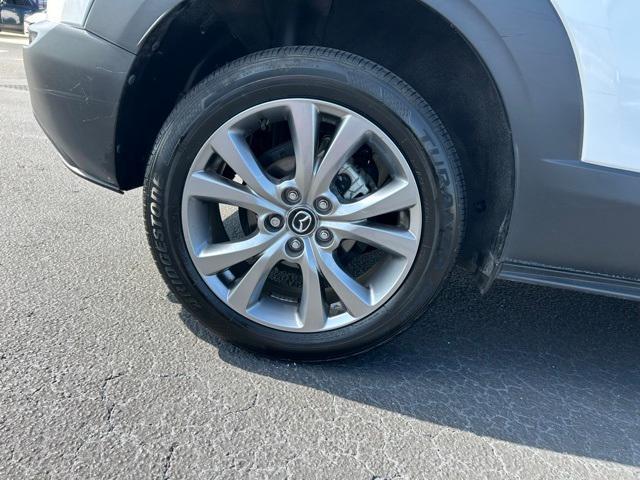 Photo of 2021 Snowflake White Pearl Mazda CX-30