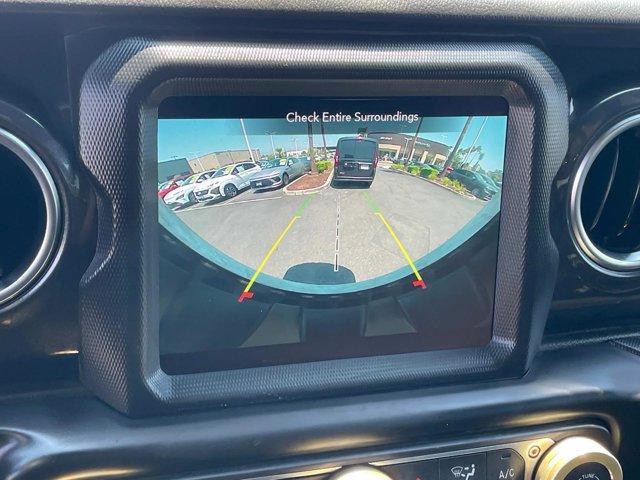 Photo of 2021 Gray Jeep Wrangler Unlimited