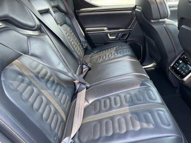 Photo of 2023 Gray Rivian R1T