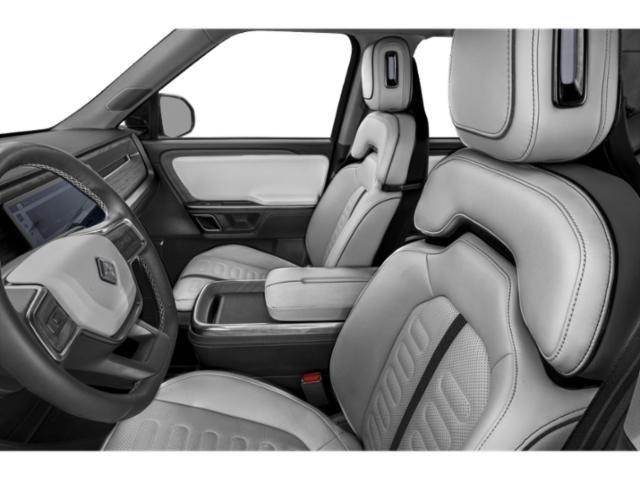 Photo of 2023 Gray Rivian R1T