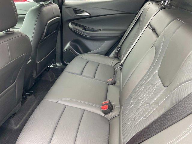 Photo of 2024 White Buick Encore GX