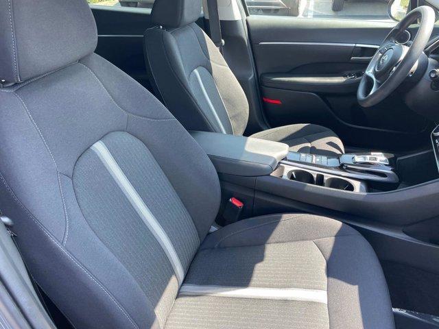 Photo of 2022 Hampton Gray Hyundai SONATA