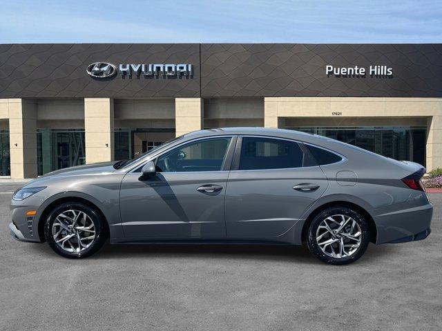Photo of 2022 Hampton Gray Hyundai SONATA