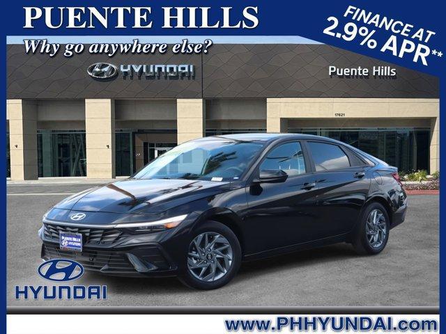 2024 Hyundai Elantra Hev