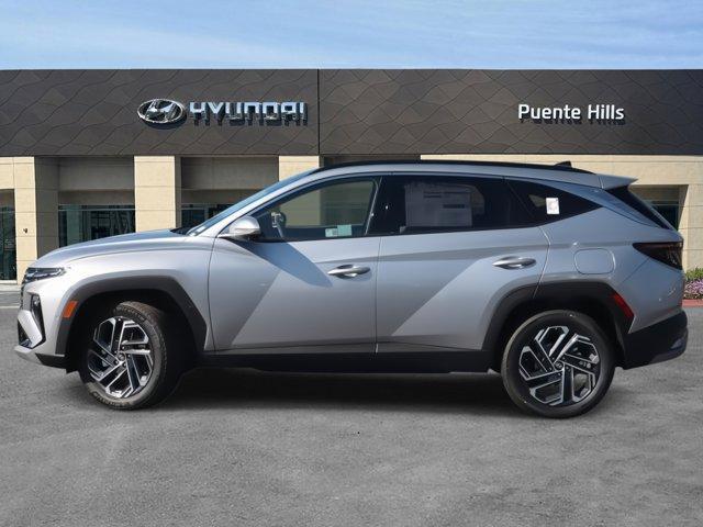 Photo of 2025 Shimmering Silver Hyundai TUCSON Hybrid
