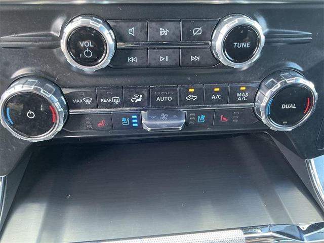 Photo of 2022 Oxford White Ford F-150