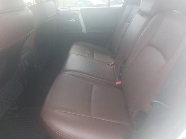 Photo of 2019 White Toyota 4Runner