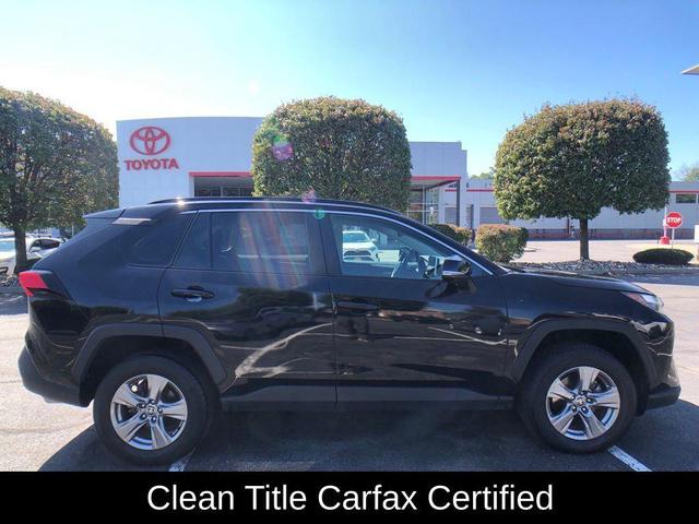 Photo of 2024 Midnight Black Metallic Toyota RAV4