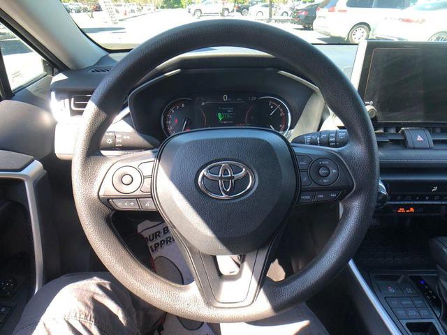Photo of 2024 Midnight Black Metallic Toyota RAV4