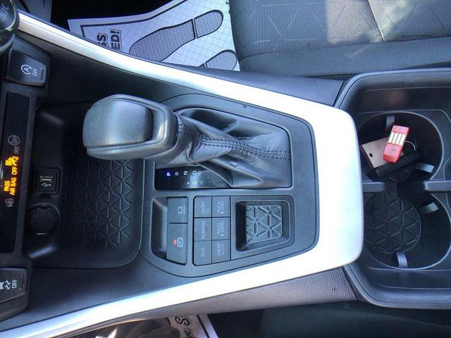 Photo of 2024 Midnight Black Metallic Toyota RAV4