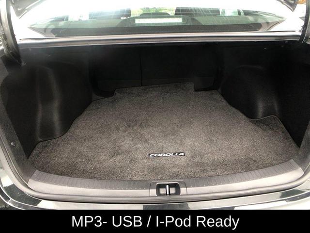 Photo of 2022 Black Sand Pearl Toyota Corolla