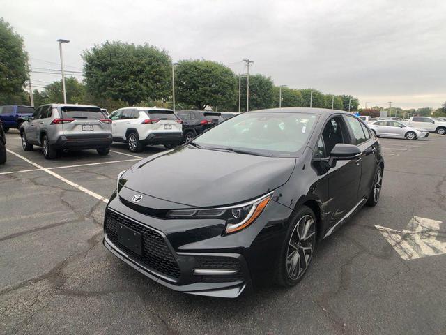 Photo of 2022 Black Sand Pearl Toyota Corolla