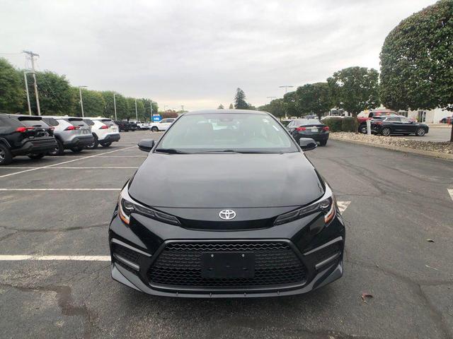 Photo of 2022 Black Sand Pearl Toyota Corolla