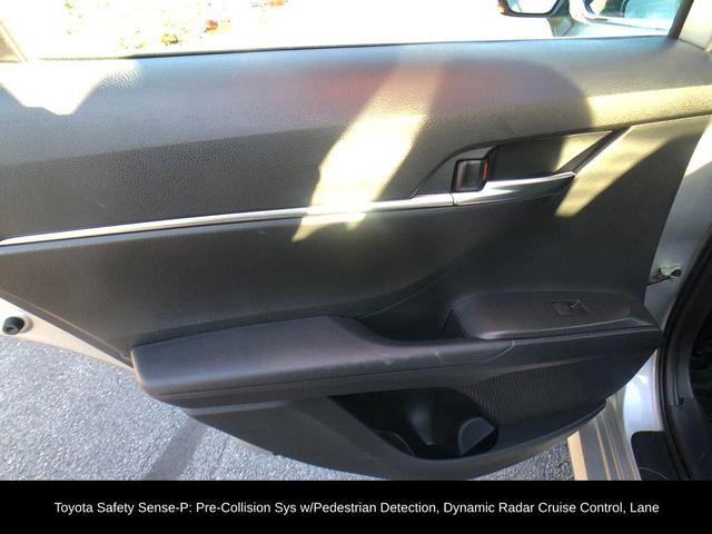 Photo of 2022 Celestial Silver Metallic Toyota Camry