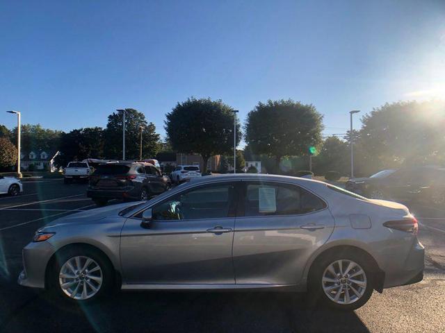 Photo of 2022 Celestial Silver Metallic Toyota Camry