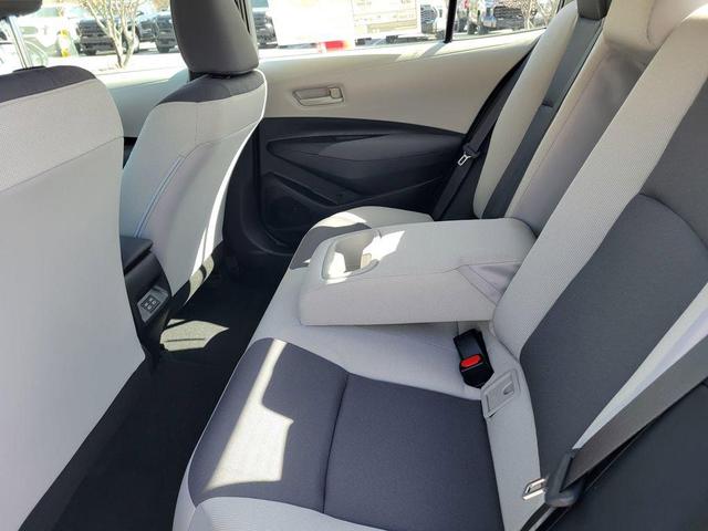 Photo of 2025 Classic Silver Metallic Toyota Corolla