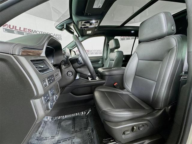 Photo of 2022 Empire Beige Metallic Chevrolet Tahoe
