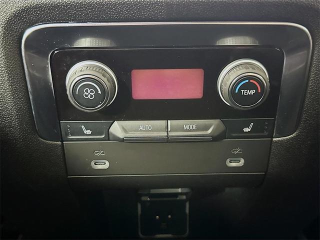 Photo of 2022 Empire Beige Metallic Chevrolet Tahoe