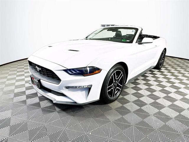Photo of 2022 Oxford White Ford Mustang