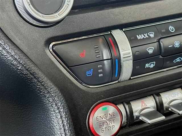 Photo of 2022 Oxford White Ford Mustang