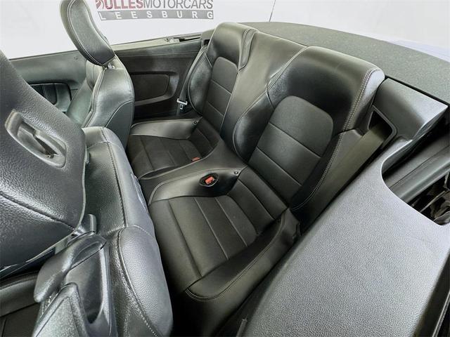 Photo of 2022 Oxford White Ford Mustang