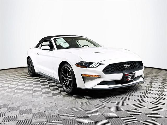 Photo of 2022 Oxford White Ford Mustang