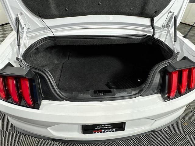 Photo of 2022 Oxford White Ford Mustang