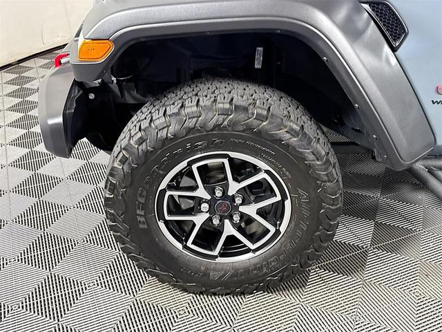 Photo of 2024 Anvil Clearcoat Jeep Wrangler