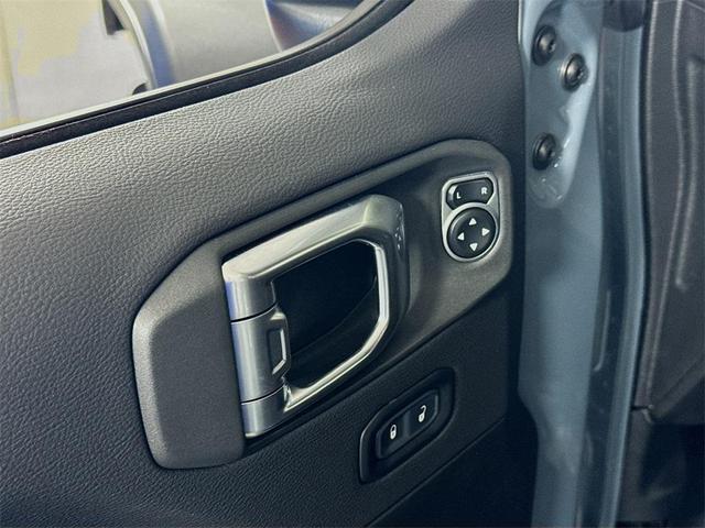 Photo of 2024 Anvil Clearcoat Jeep Wrangler