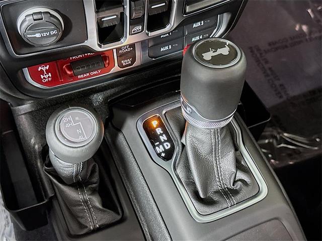 Photo of 2024 Anvil Clearcoat Jeep Wrangler