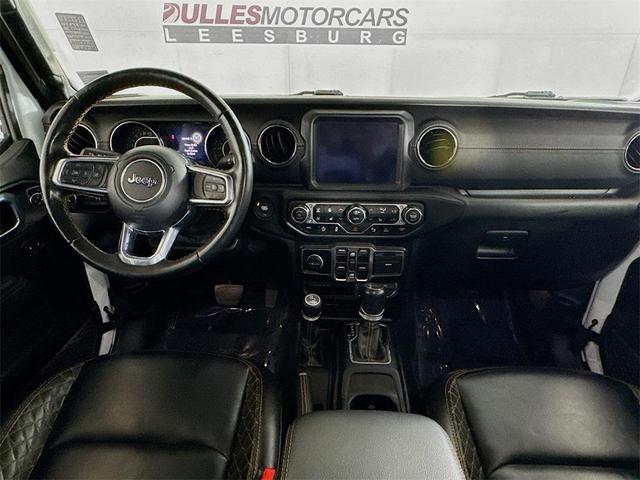 Photo of 2021 Bright White Clearcoat Jeep Gladiator