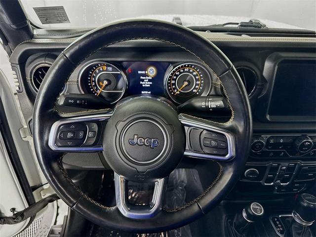 Photo of 2021 Bright White Clearcoat Jeep Gladiator