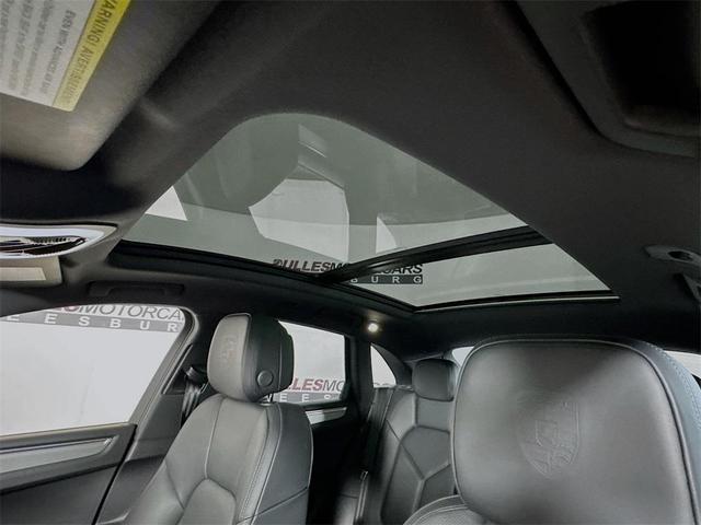 Photo of 2023 Dolomite Silver Metallic Porsche Macan