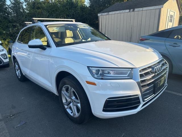 Photo of 2019 Ibis White Audi Q5