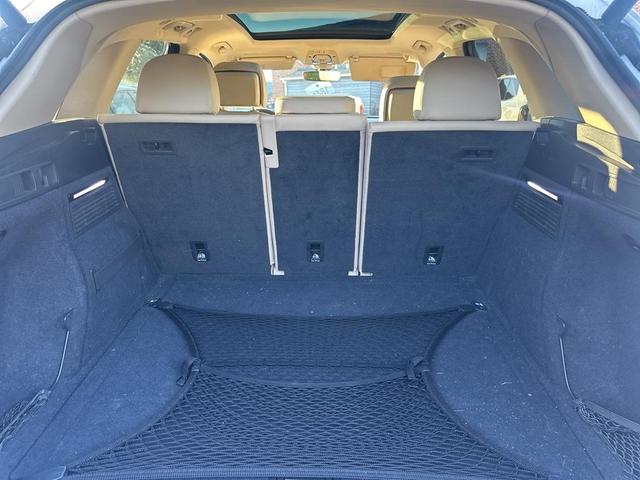 Photo of 2019 Ibis White Audi Q5