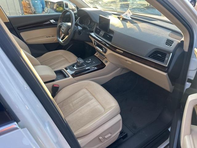 Photo of 2019 Ibis White Audi Q5