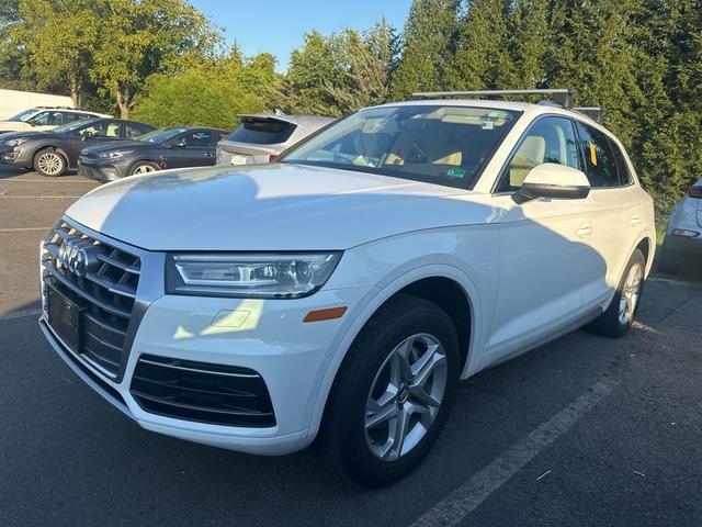 Photo of 2019 Ibis White Audi Q5