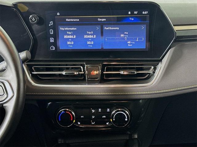 Photo of 2024 Summit White Chevrolet Trailblazer