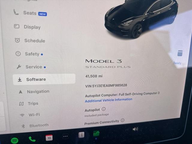 Photo of 2021 Black Tesla Model 3