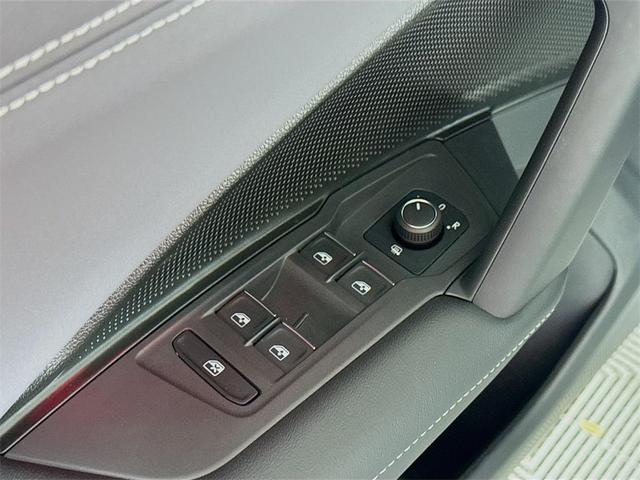 Photo of 2025 Ascot Grey With Black Roof Volkswagen Tiguan