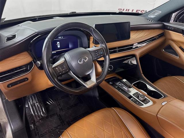 Photo of 2022 Warm Titanium / Black Obsidian INFINITI QX60