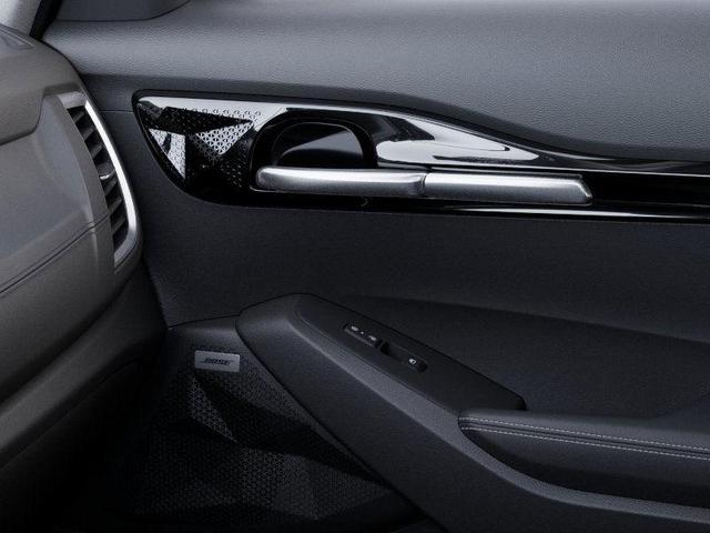 Photo of 2025 Steel Gray Kia Seltos