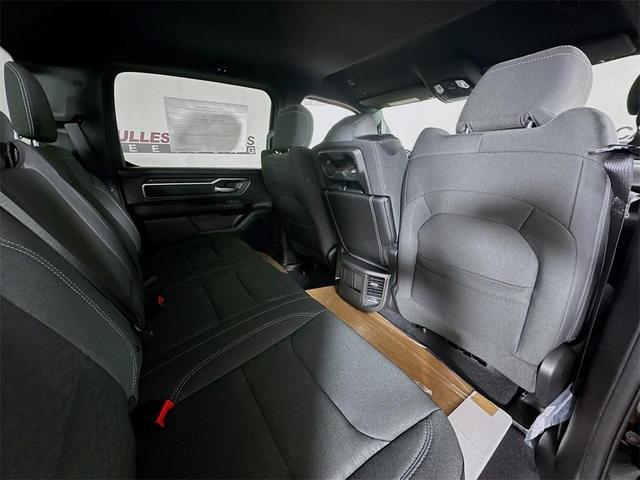 Photo of 2025 Diamond Black RAM 1500