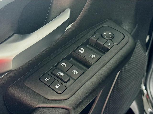 Photo of 2025 Diamond Black RAM 1500